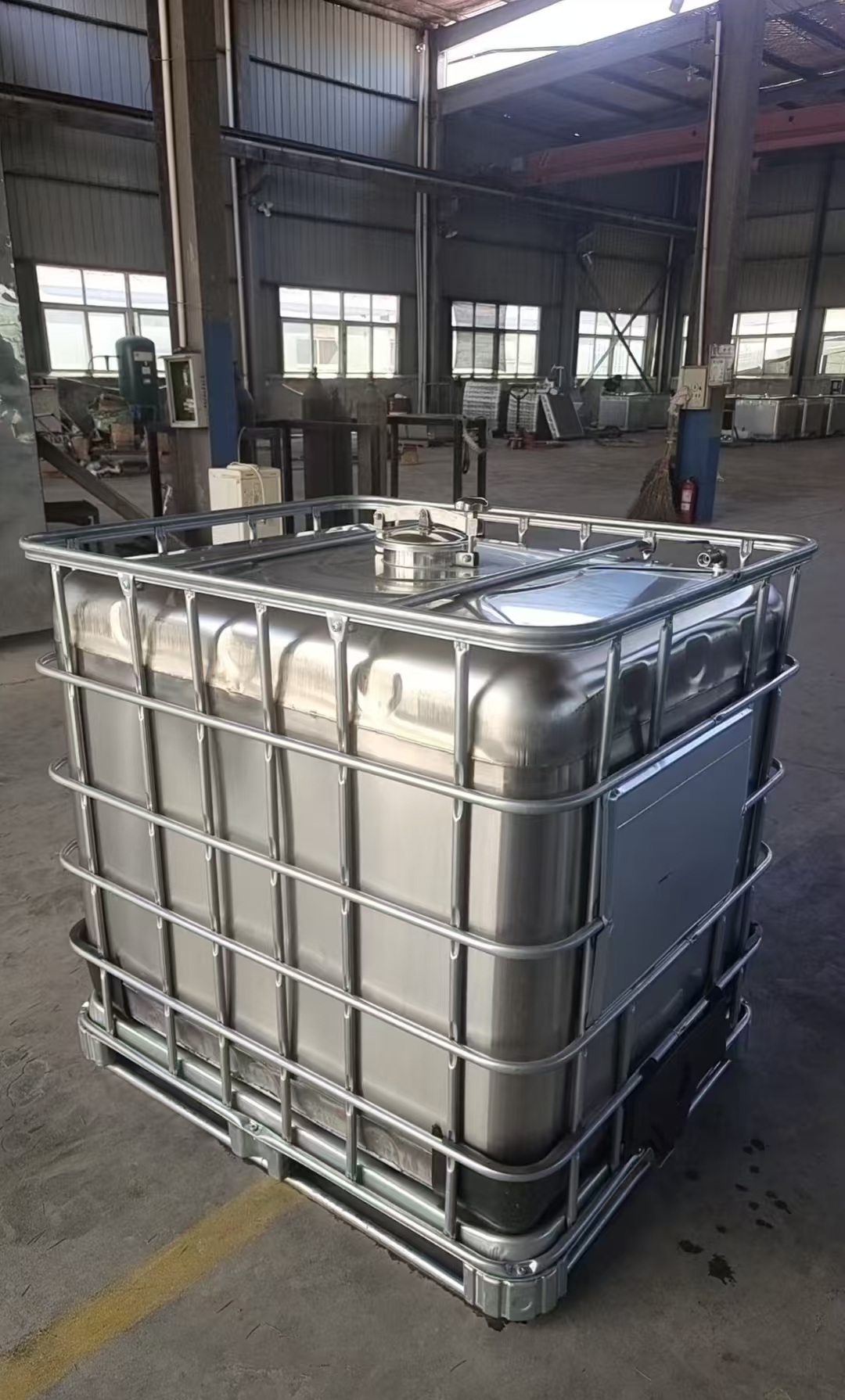 不锈钢吨桶成品
